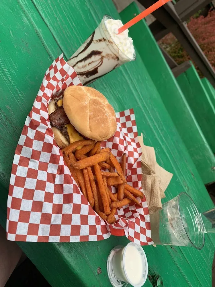 Bacon Cheeseburger & Sweet Potato Fry